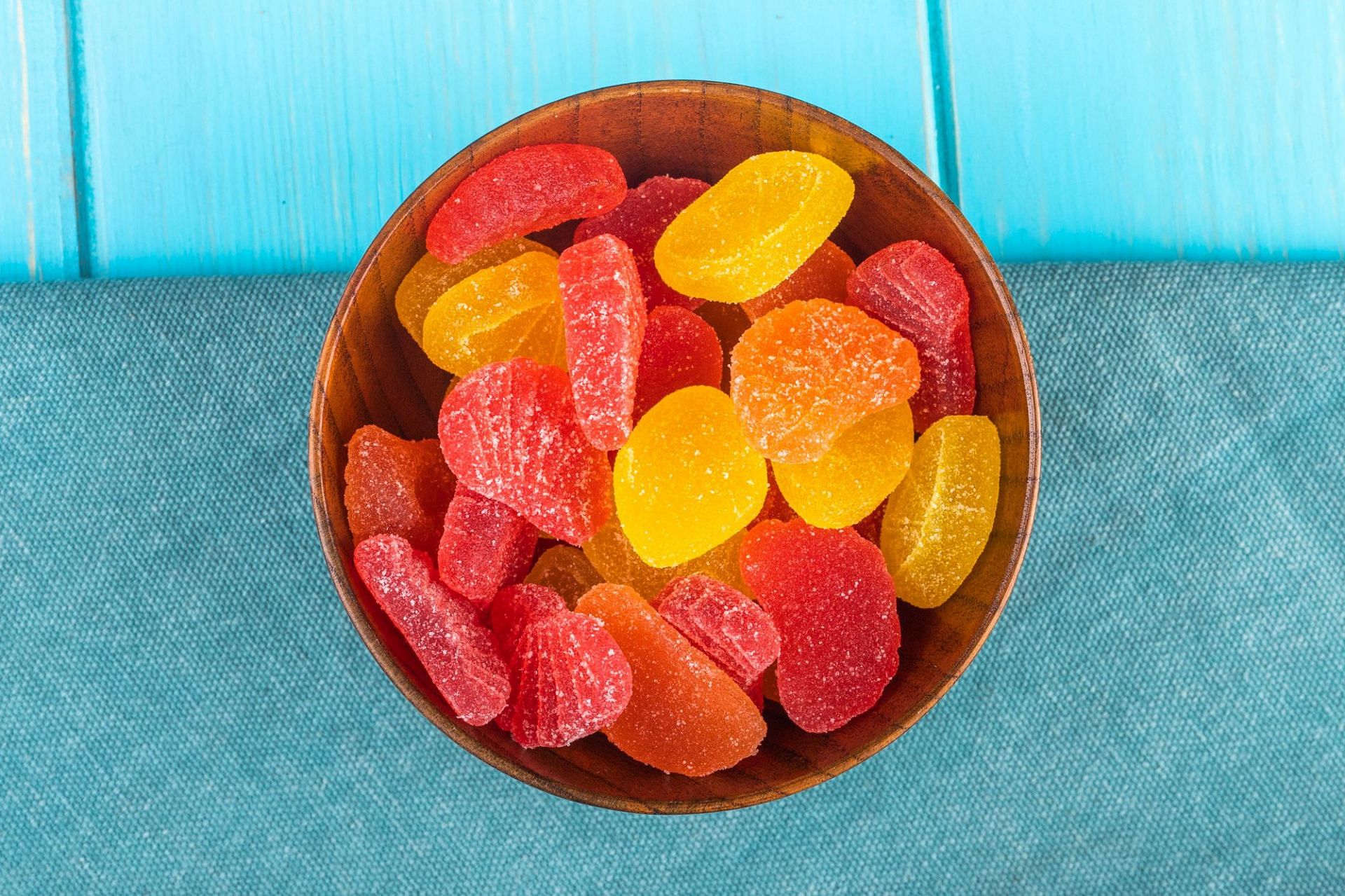 Sleep gummies can contain high amounts of sugar (Image by stockking on Freepik)